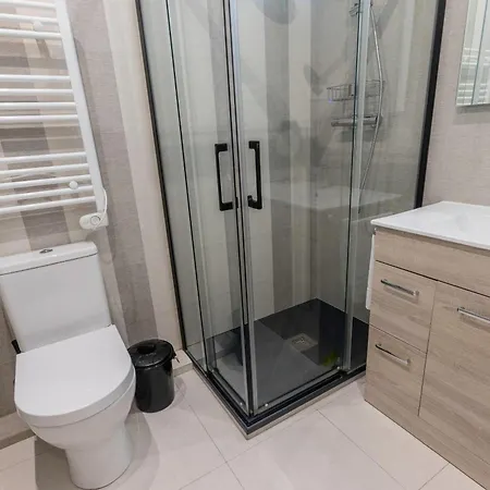 Moderno Y Amplio En El Centro شقة *