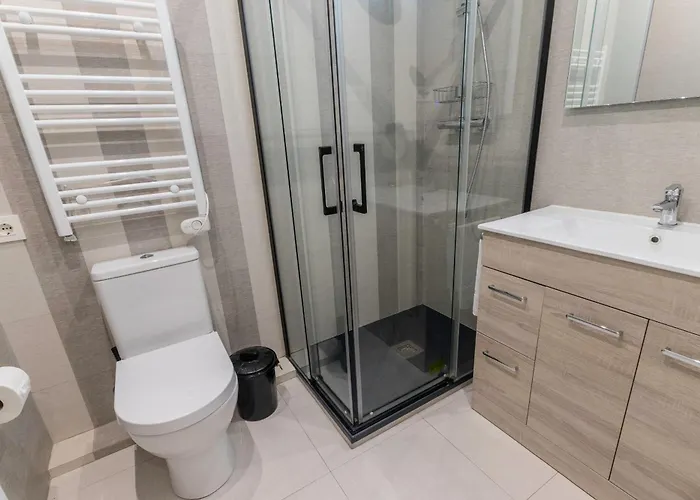 Moderno Y Amplio En El Centro Apartamento *