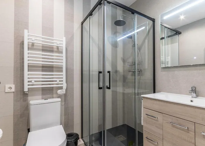 Moderno Y Amplio En El Centro Apartamento *