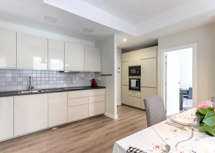 Apartamento Moderno Y Amplio En El Centro Bilbao